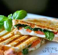 /album/sandwiches/toastcapreselogo-jpg/