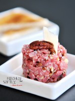 /album/galleria-fotografica/tartare-di-carne-con-noci-di-macadamia-jpg/